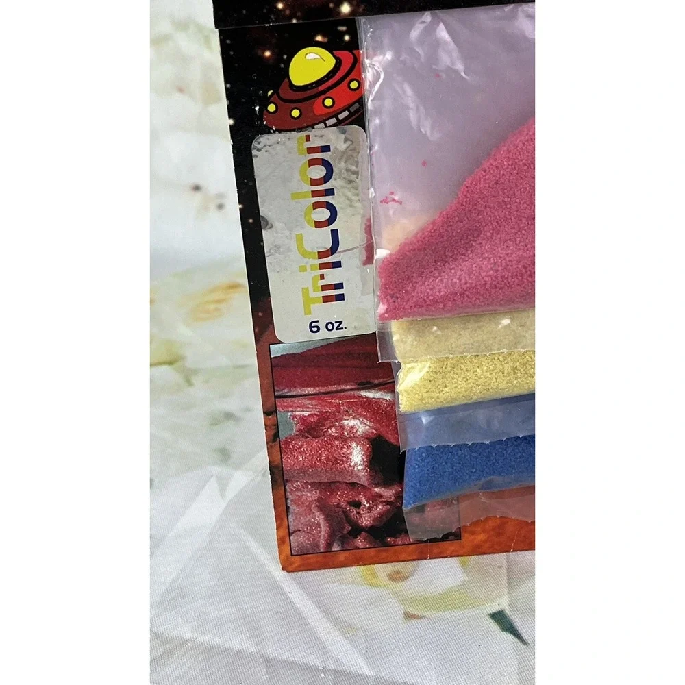 SPACE SAND by Dune Craft TriColor NEW In Package 2004 Vintage Blue Yellow Red